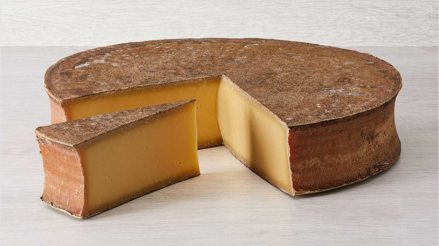 Cheeses_in_Season_Abondance_Cow_Cheese_from_France_Seasonal_French_Cheese_in_Dubai_Abu_Dhabi_WISK_UAE.jpg